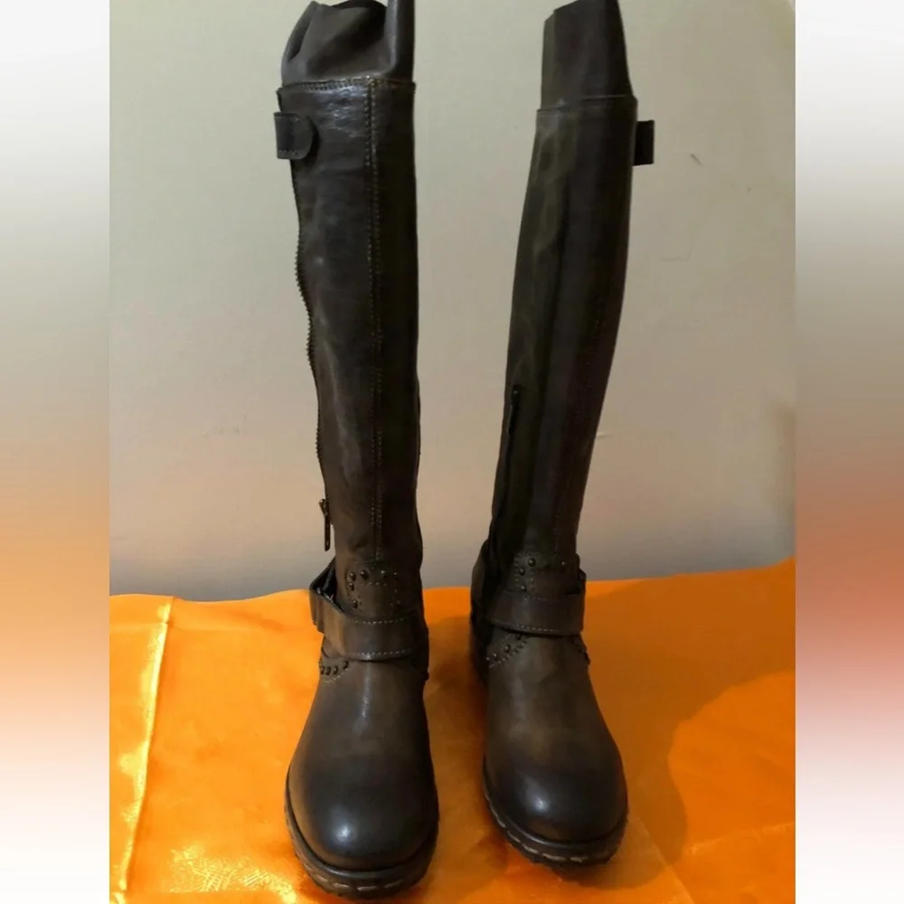 Area Forte 5266 knee-high boots featuring distressed brown leather 7.5/38